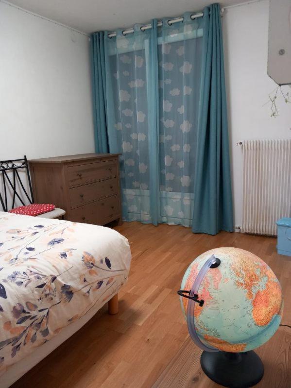 Appartement Periurbain De Paris Et Versailles Les Clayes-Sous-Bois Esterno foto